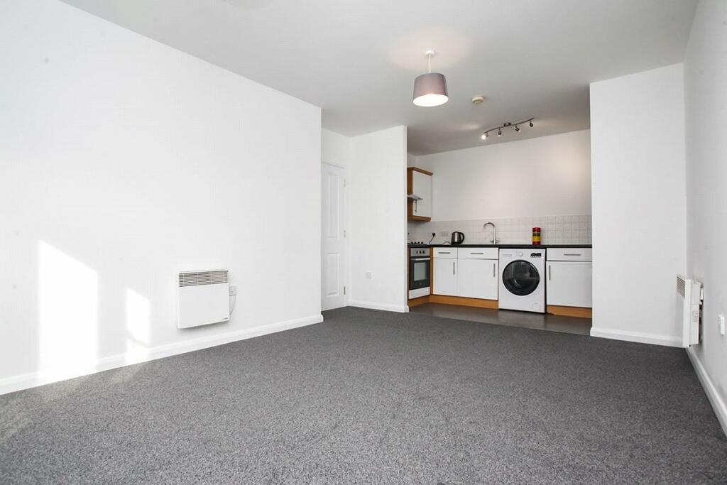 Additional image 6 of Nuneaton Road, Bedworth, Warwickshire, CV12