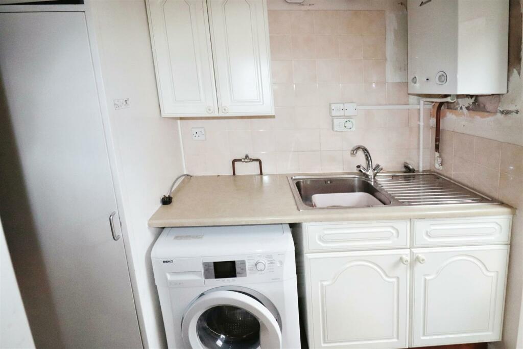 Additional image 10 of Henley Cl, Nuneaton