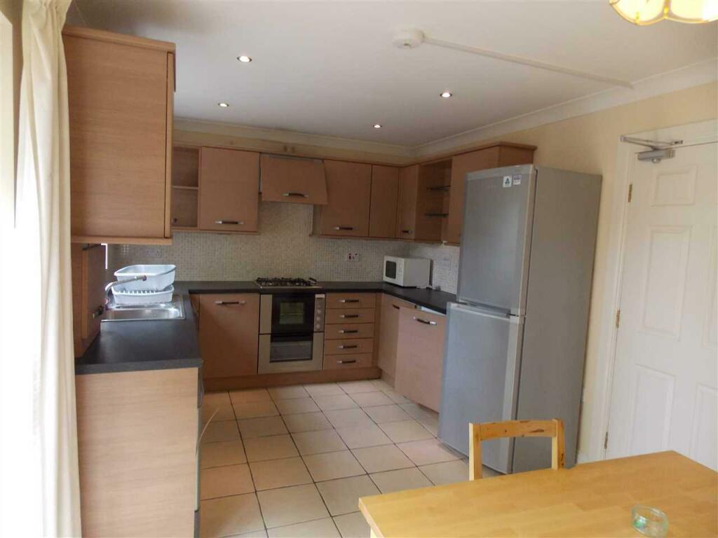 Additional image 4 of 38 Faraday Court, Sheraton Park