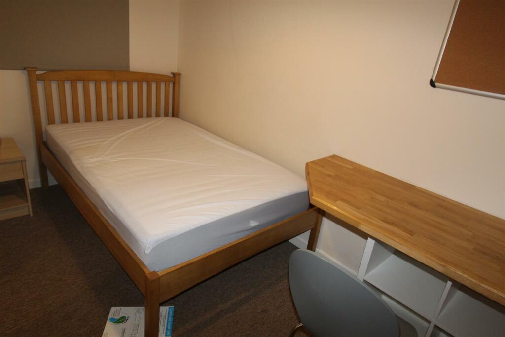 Additional image 8 of Binswood Street, Leamington Spa