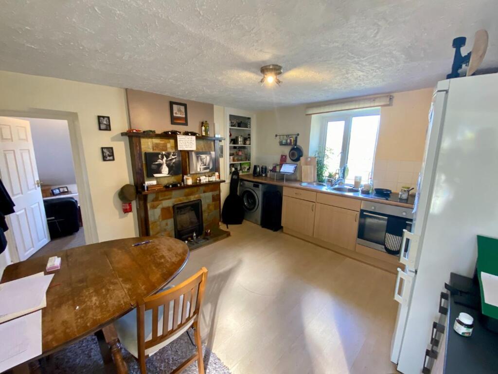 Additional image 12 of Robin Hood, Whatstandwell, Matlock