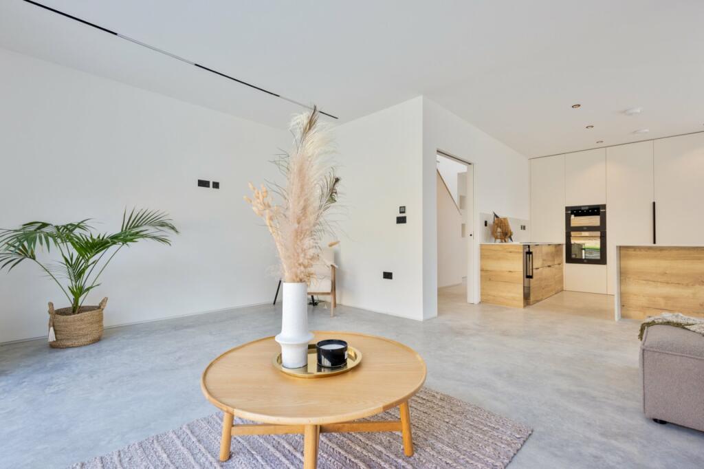 Additional image 18 of High Ridge, Hythe, Kent, CT21