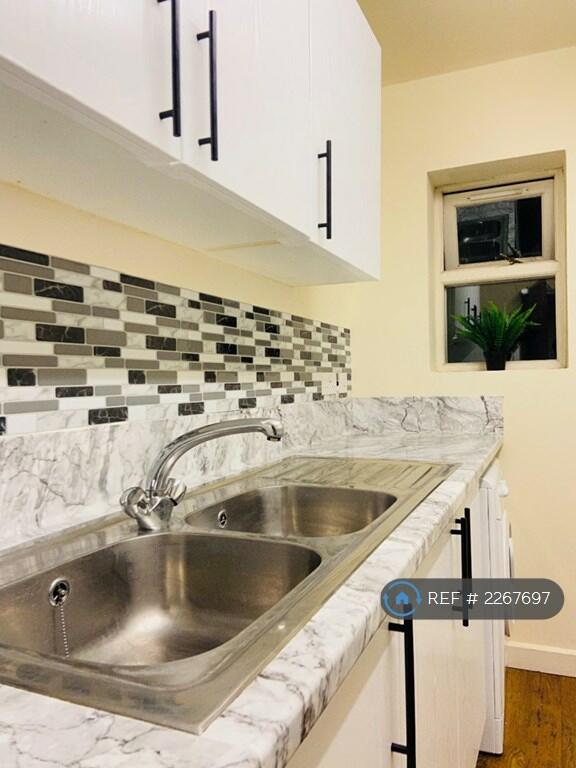 Additional image 9 of Radford Road, Leamington Spa, CV31