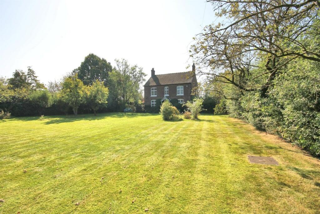 Additional image 18 of Holmes Chapel Road, Lach Dennis