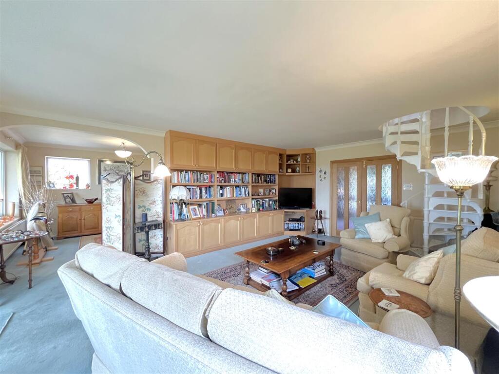 Additional image 8 of Grove Park, Hampton-on-the-hill, Nr Warwick