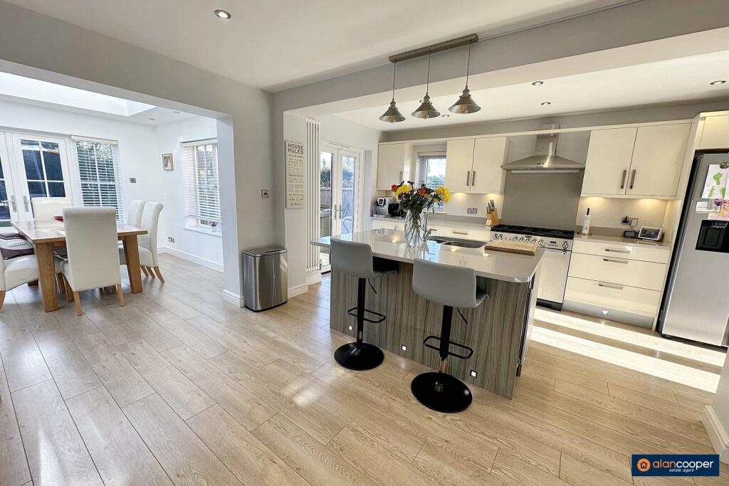 Additional image 5 of Dorcas Close, Thornhill, Nuneaton, CV11 6XL