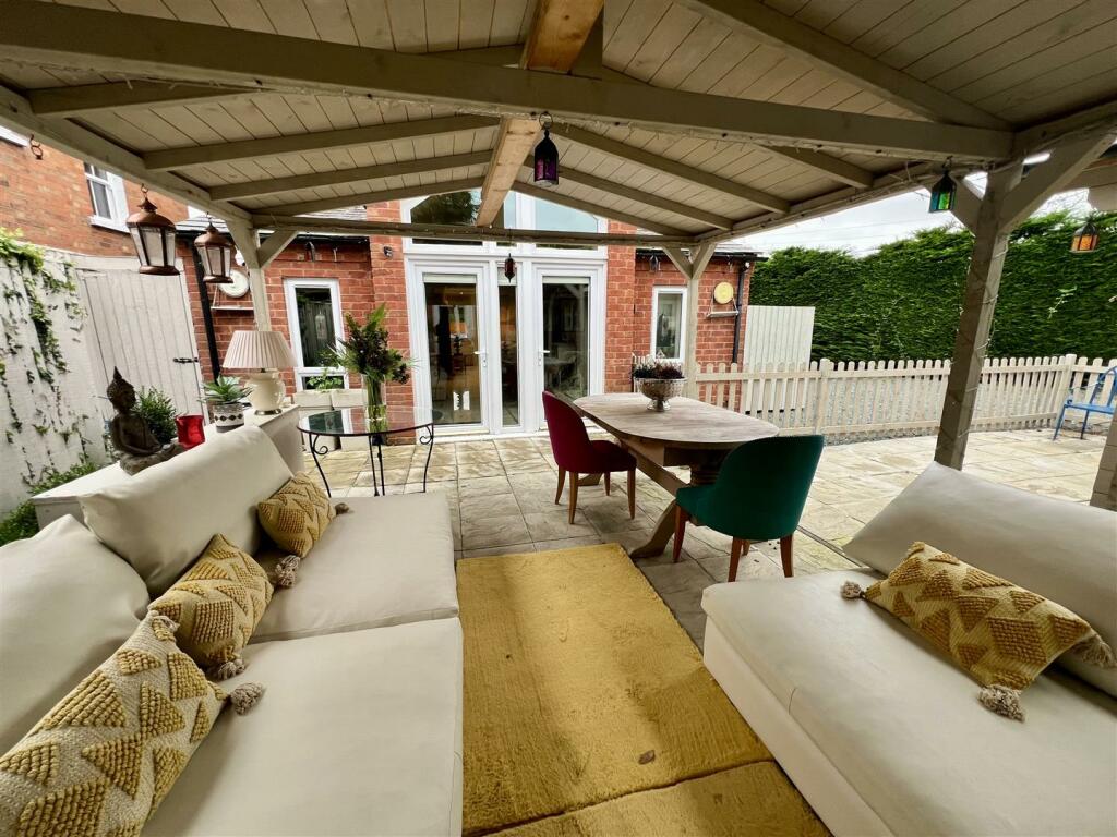 Additional image 9 of Exciting Business Opportunity with Residential Accommodation