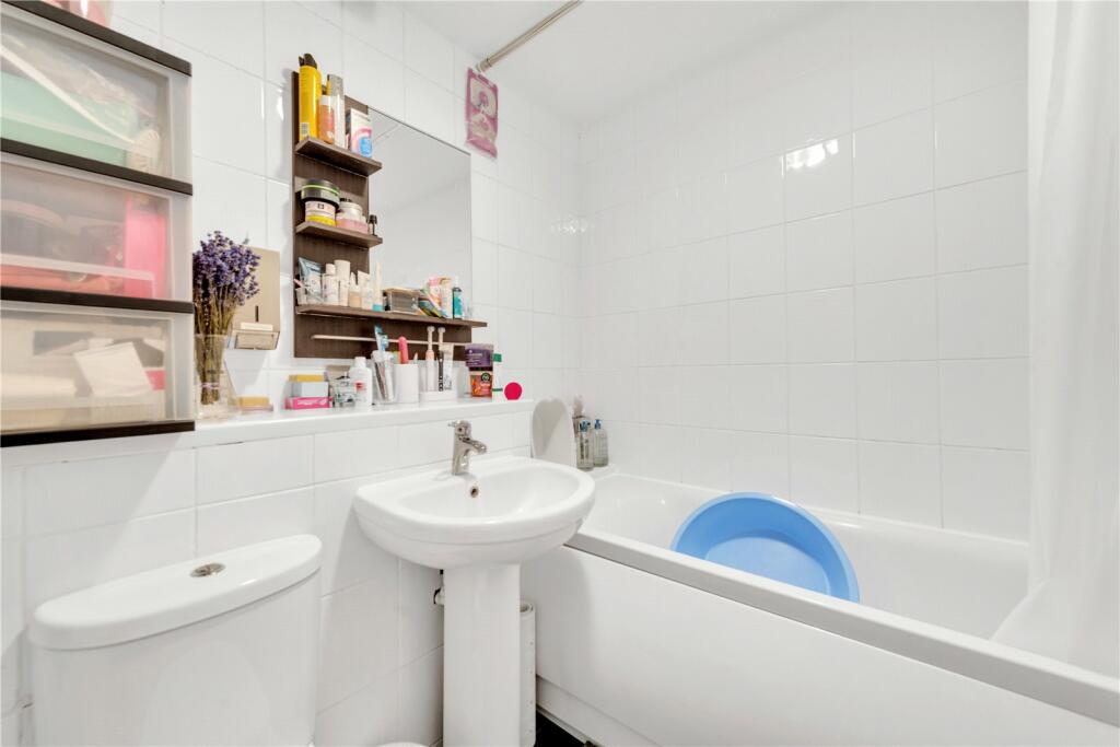 Additional image 8 of Hattersfield Close, Belvedere, Kent, DA17