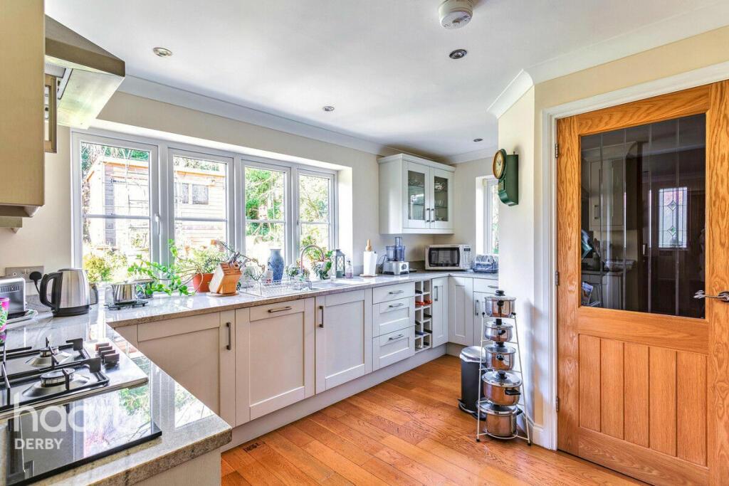 Additional image 17 of The Chine, Alfreton