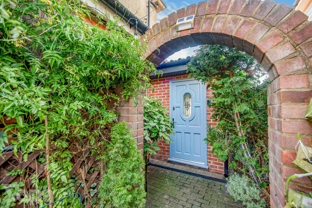 Additional image 11 of Stanley Crescent, Gravesend, DA12