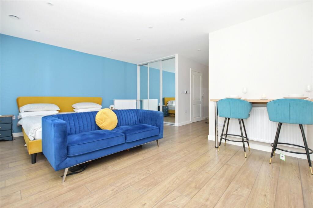 Additional image 21 of Regal Walk, Bexleyheath, DA6