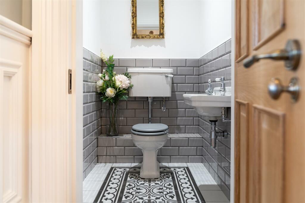 Additional image 31 of Apt 2, Riber Castle, Riber, Matlock, Derbyshire, DE4 5JU