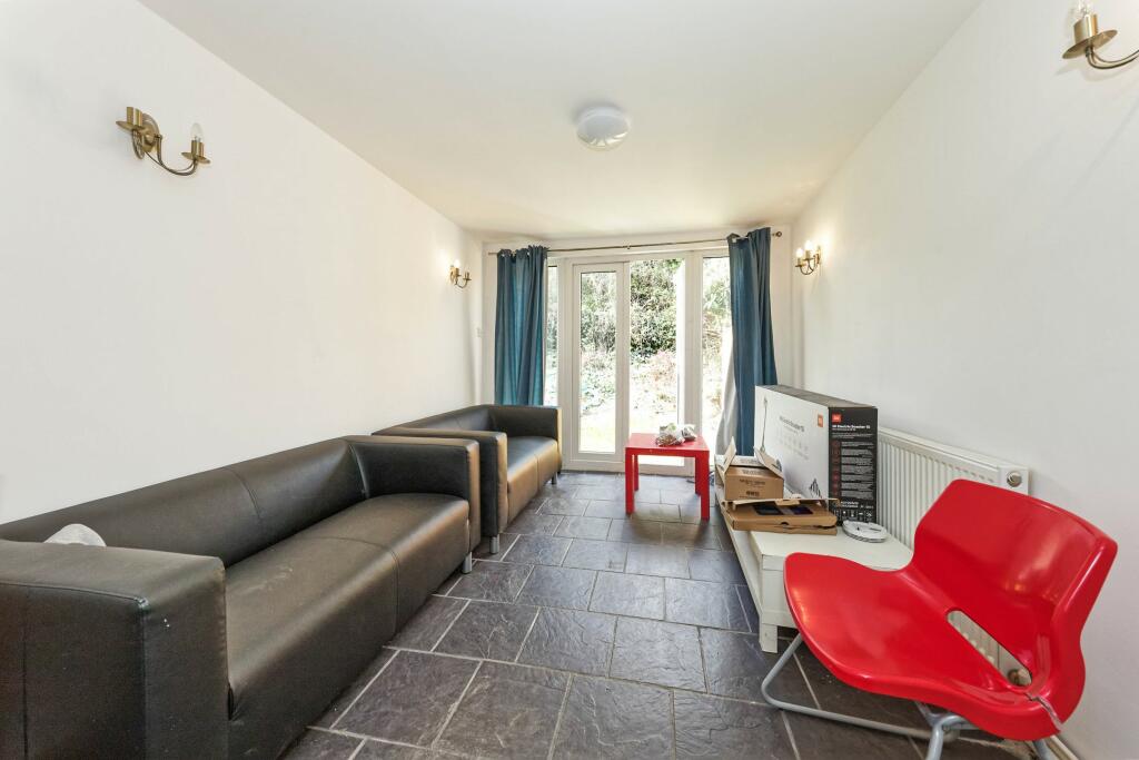 Additional image 4 of St. Michaels Place, Canterbury