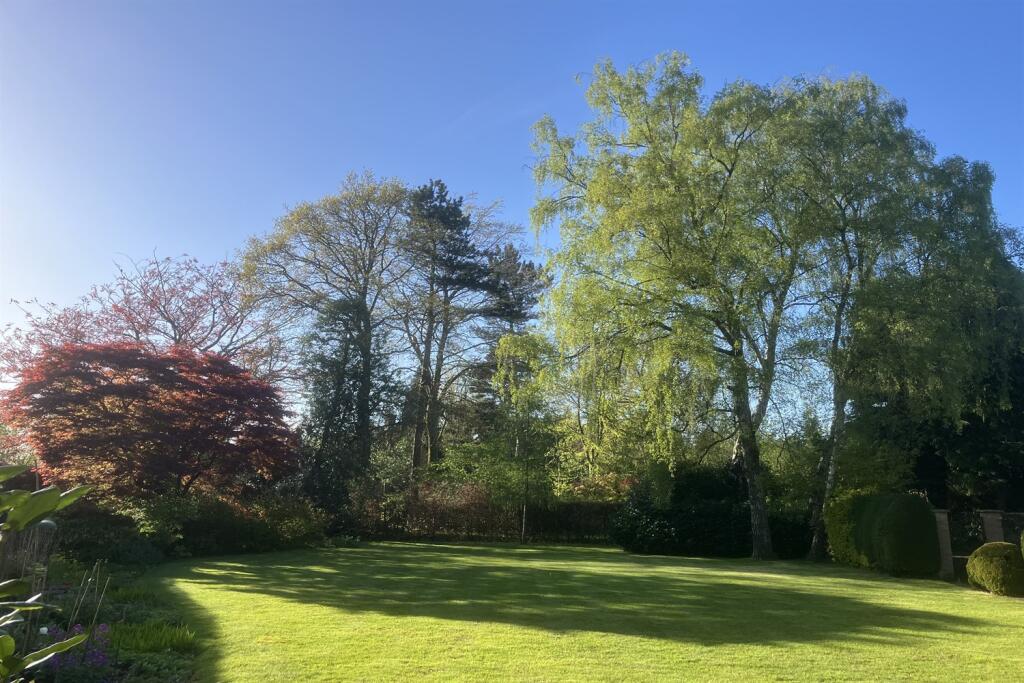 Additional image 26 of Sandiway village set in 0.63 acre