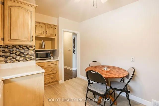 Additional image 7 of 6 Aiken St