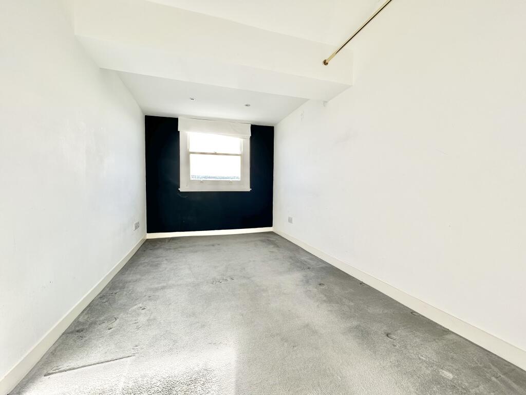 Additional image 10 of Hollywood Court, Royal Crescent, Margate