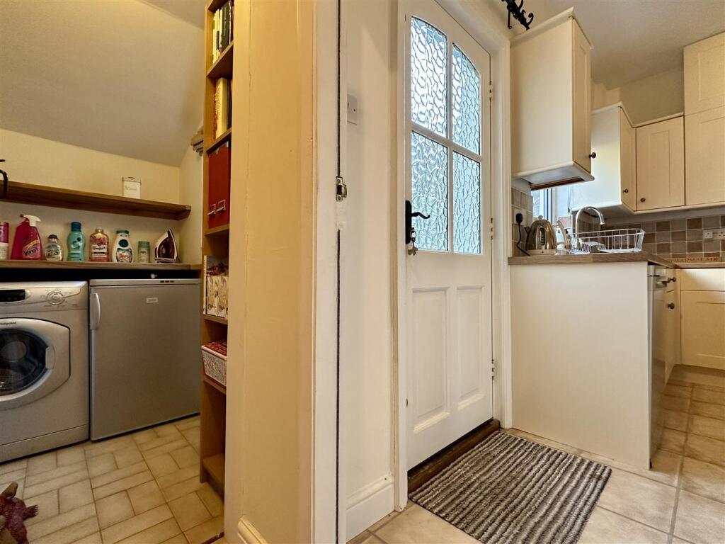 Additional image 22 of Brookfield Lane, Bakewell