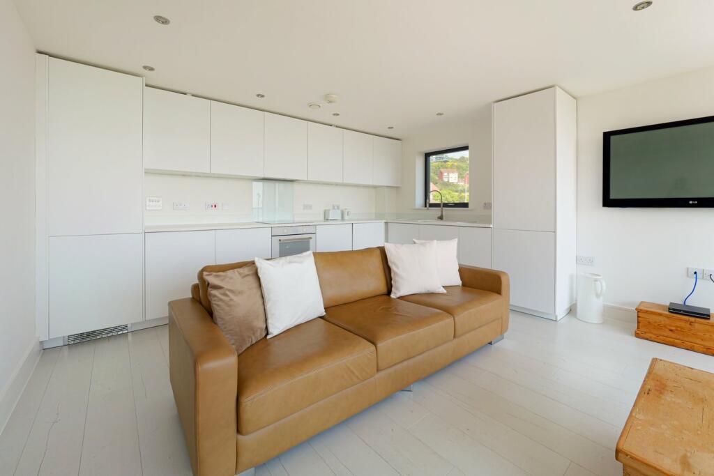 Additional image 4 of Court Road, Hythe, CT21