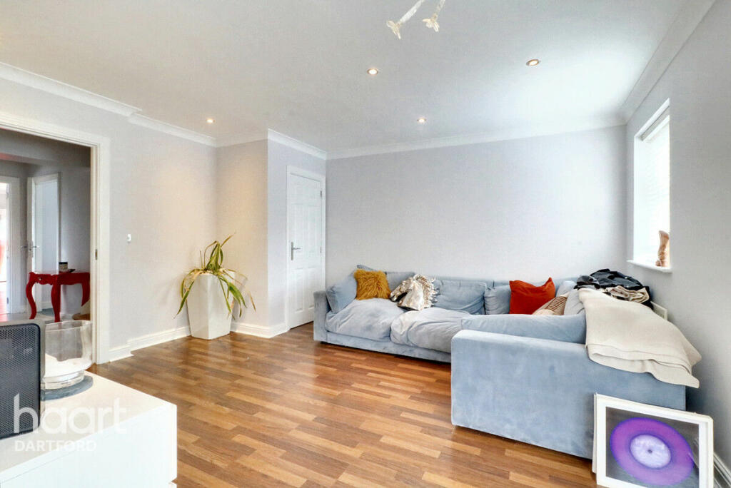 Additional image 9 of Park Cliff Road, Greenhithe