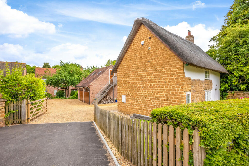 Additional image 23 of Napton On The Hill, Warwickshire, CV47 8NG