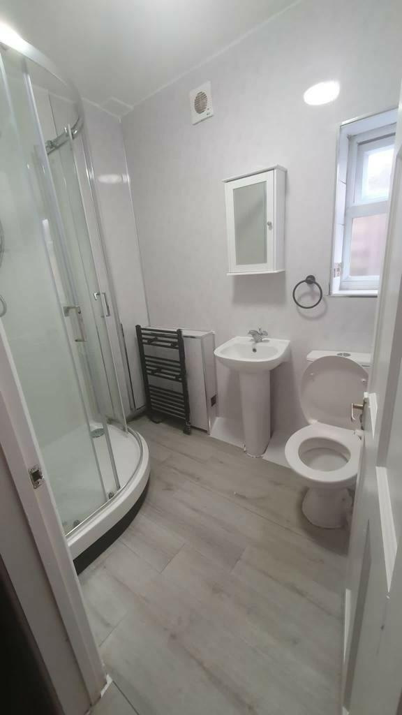 Additional image 9 of The Close, Leamington Spa, Warwickshire, CV31