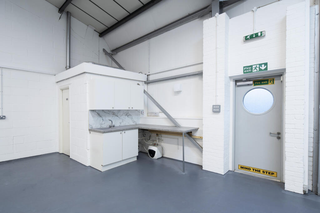 Additional image 13 of Kencot Close Business Park, Kent, DA18 4AB