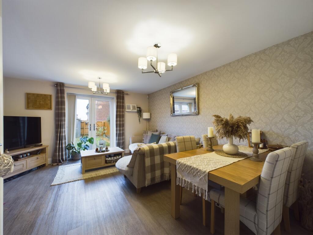 Additional image 13 of Earls Drive, Stenson Fields