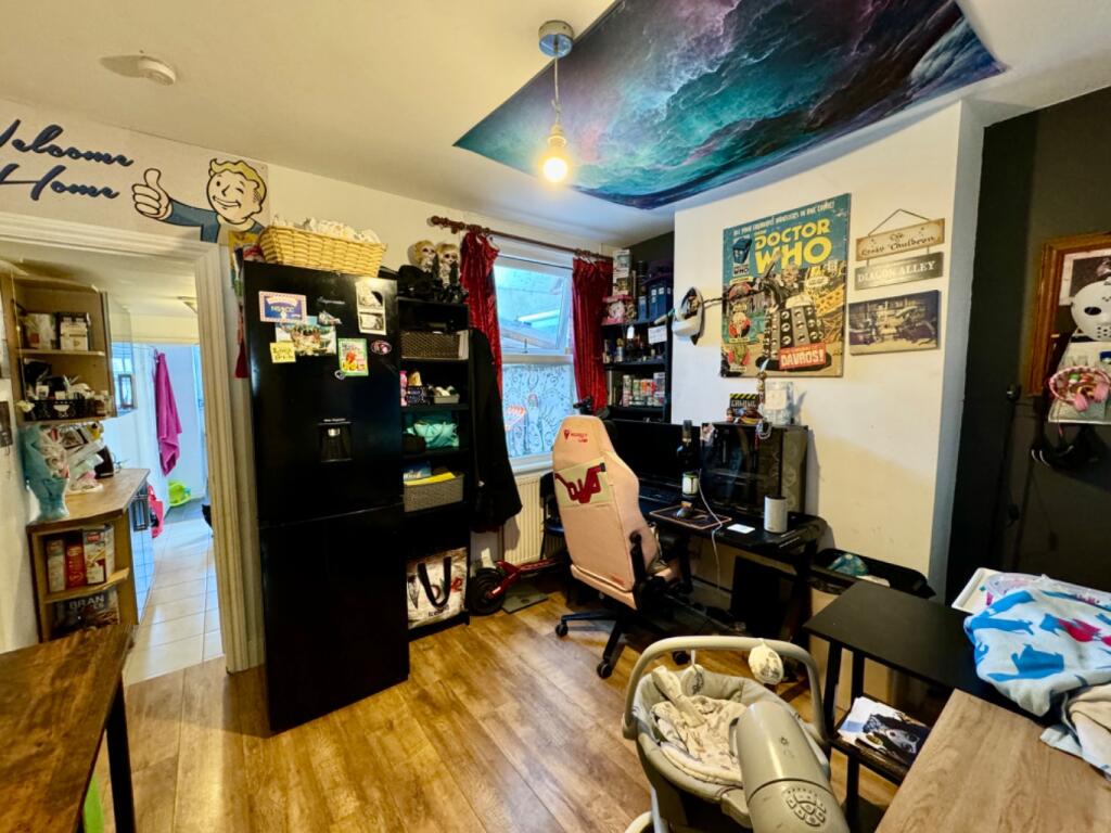 Additional image 13 of Church Road, Swanscombe, Kent, DA10