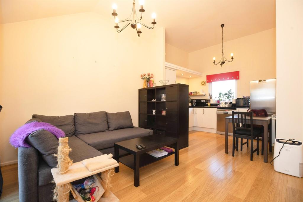 Additional image 16 of Follager Road, Rugby