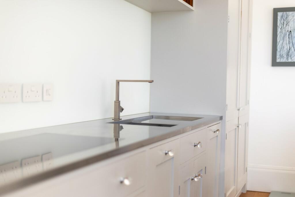 Additional image 7 of Marine Parade, Hythe, Kent, CT21