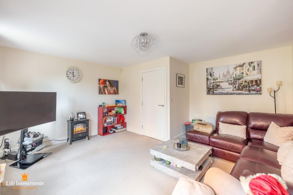 Additional image 23 of Elder Avenue, Rugby, Warwickshire, CV21