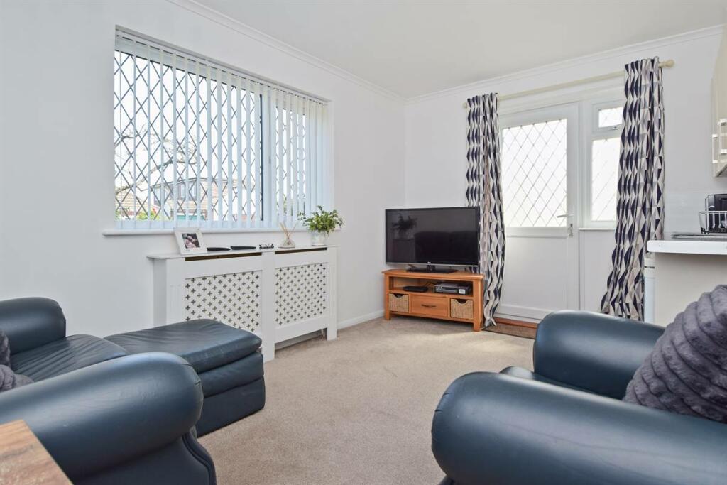 Additional image 11 of Lonsdale Avenue, Margate