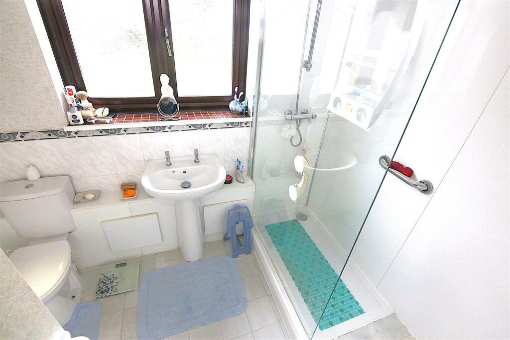 Additional image 10 of Landseer Close, Hillmorton, Rugby