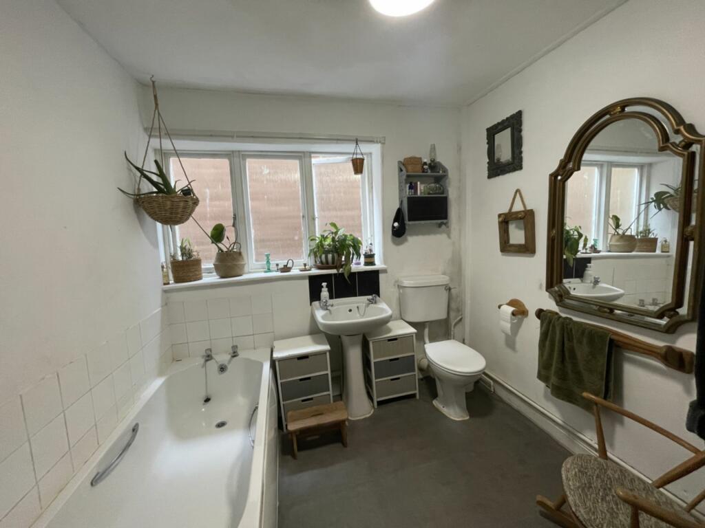 Additional image 7 of High Street, Hythe, CT21