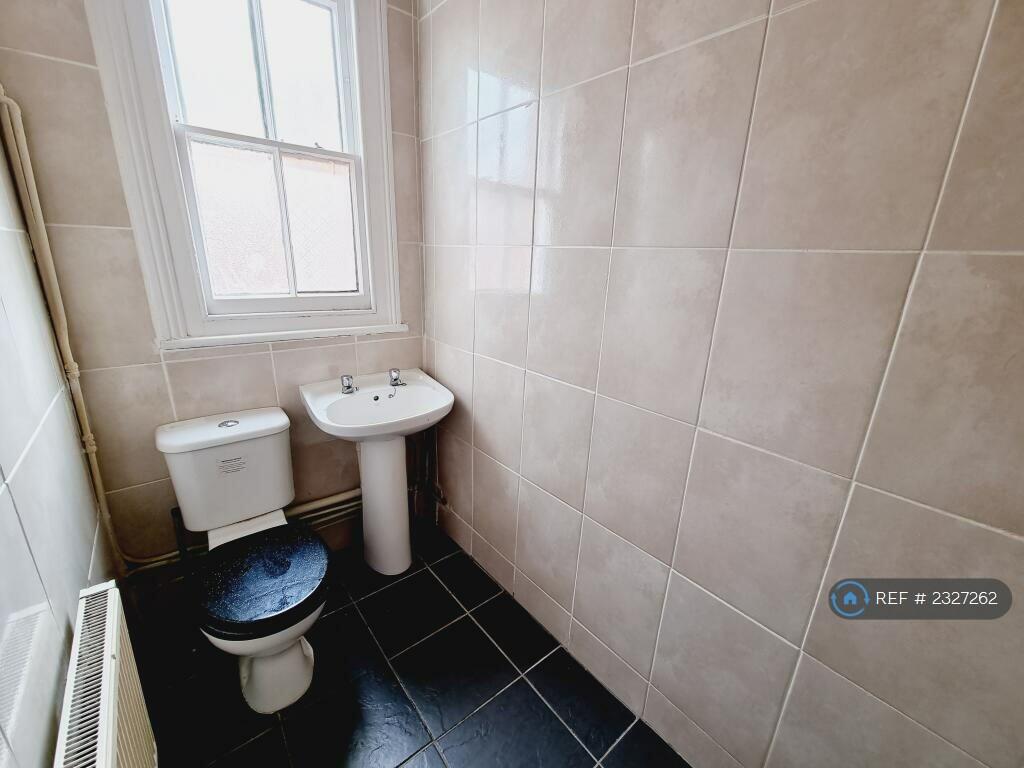 Additional image 12 of Avenue Road, Leamington Spa, CV31