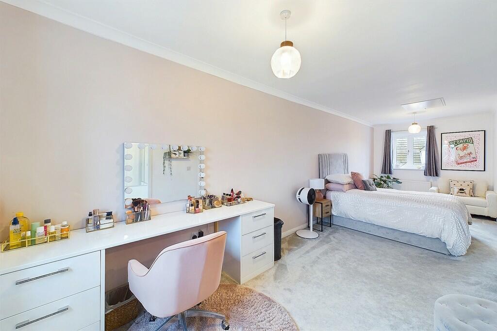 Additional image 16 of Costard Avenue, Warwick