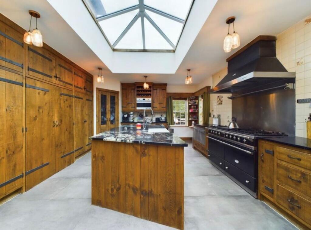 Additional image 13 of The Old Vicarage, 103 Church Street, Denby Village, Ripley, Derbyshire, DE5 8PH