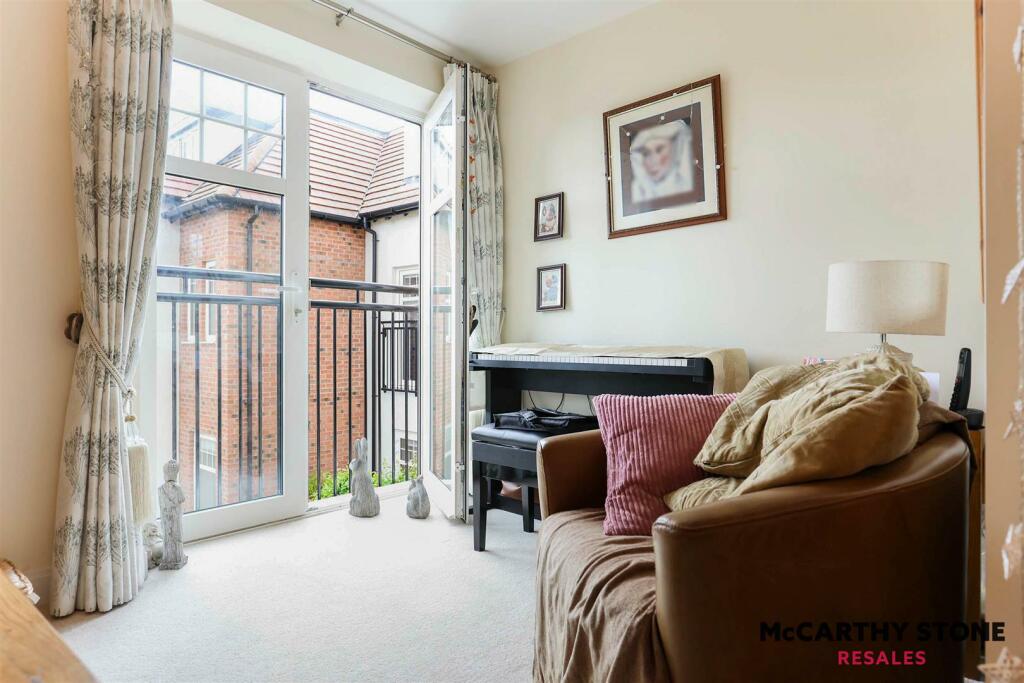 Additional image 4 of Orchard Gate, Banbury Road, Stratford-Upon-Avon, CV37 7HT