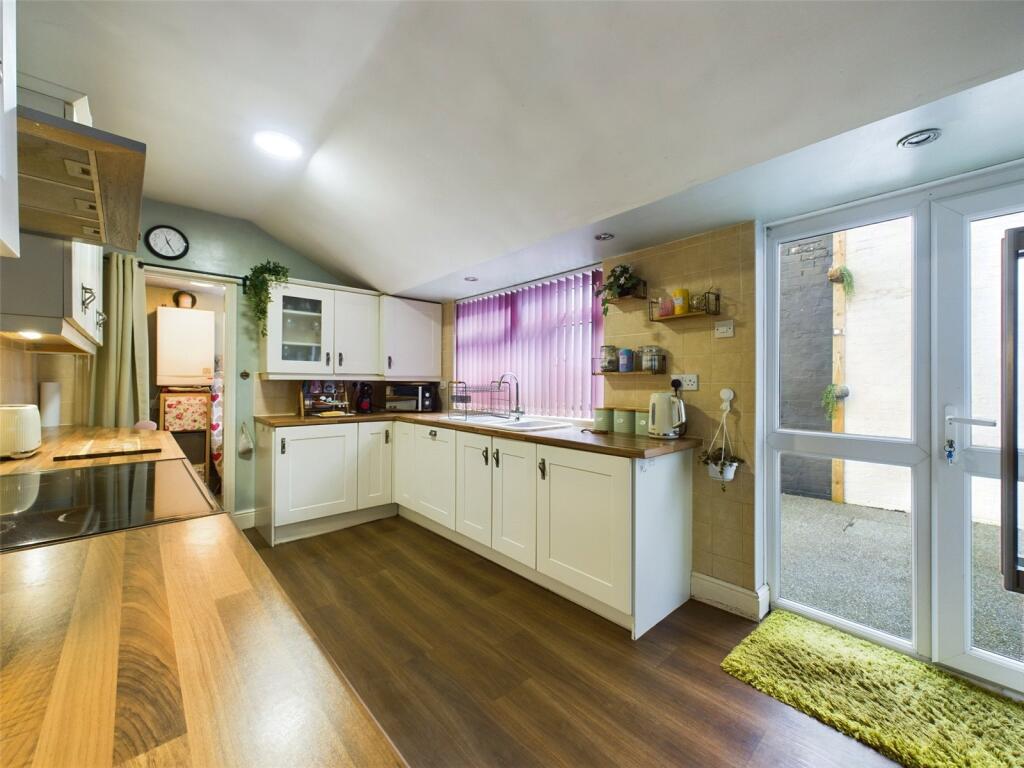 Additional image 9 of Loscoe Road, Heanor, Derbyshire, DE75