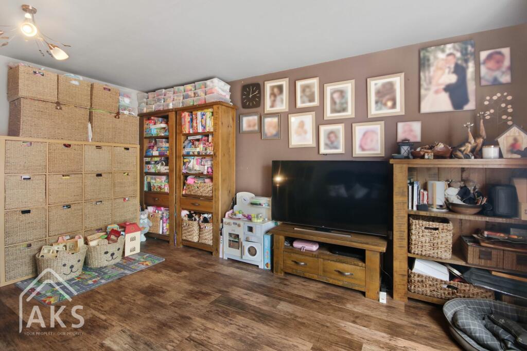 Additional image 5 of Eden Close, Hilton, DE65