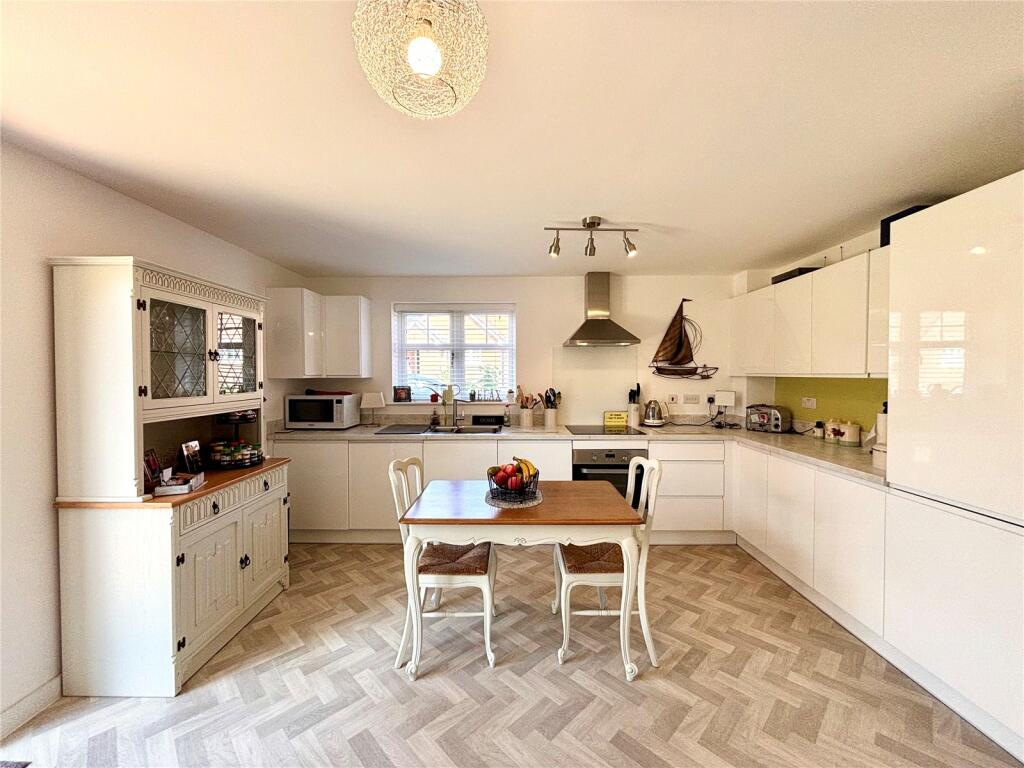 Additional image 6 of Barnett Drive, Hampton Magna, Warwick, Warwickshire, CV35