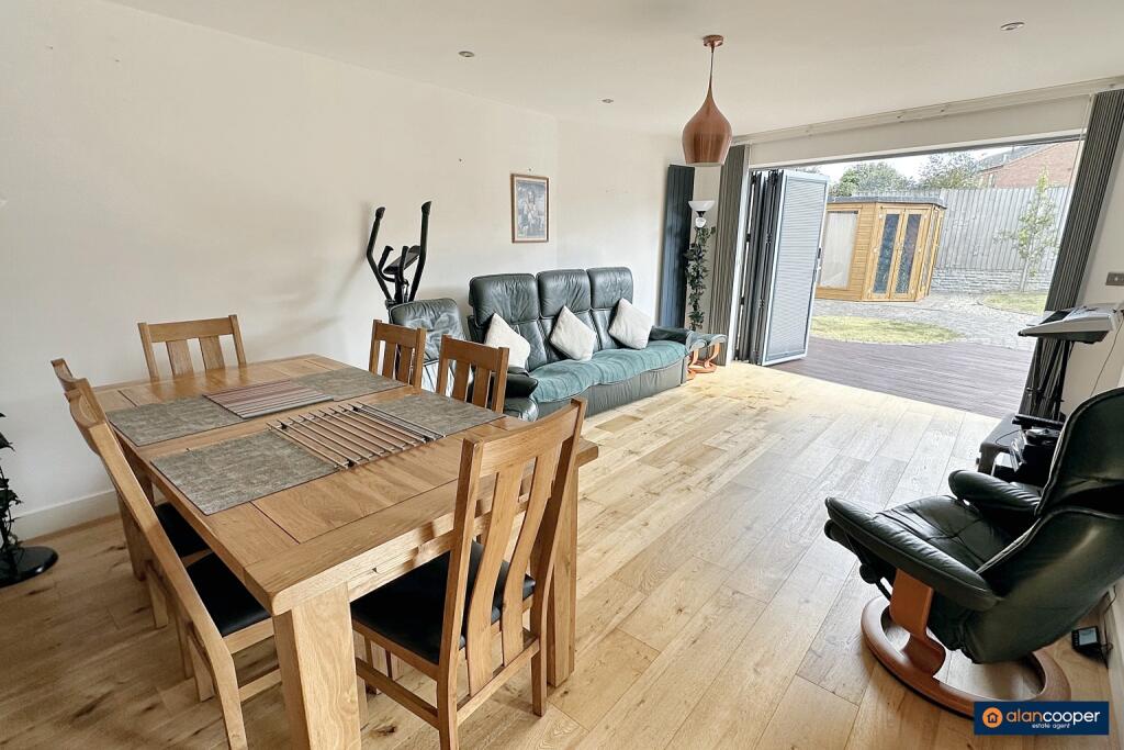 Additional image 4 of Wolvey Road, Bulkington, CV12 9JR