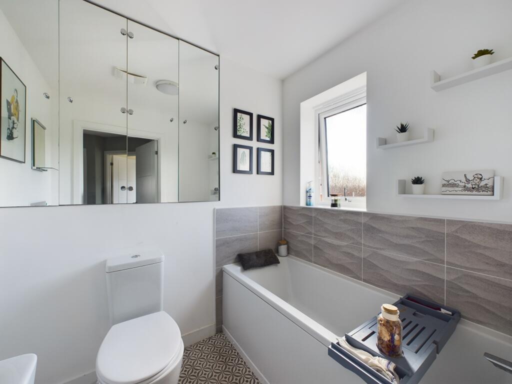 Additional image 14 of Iris Crescent, Mickleover