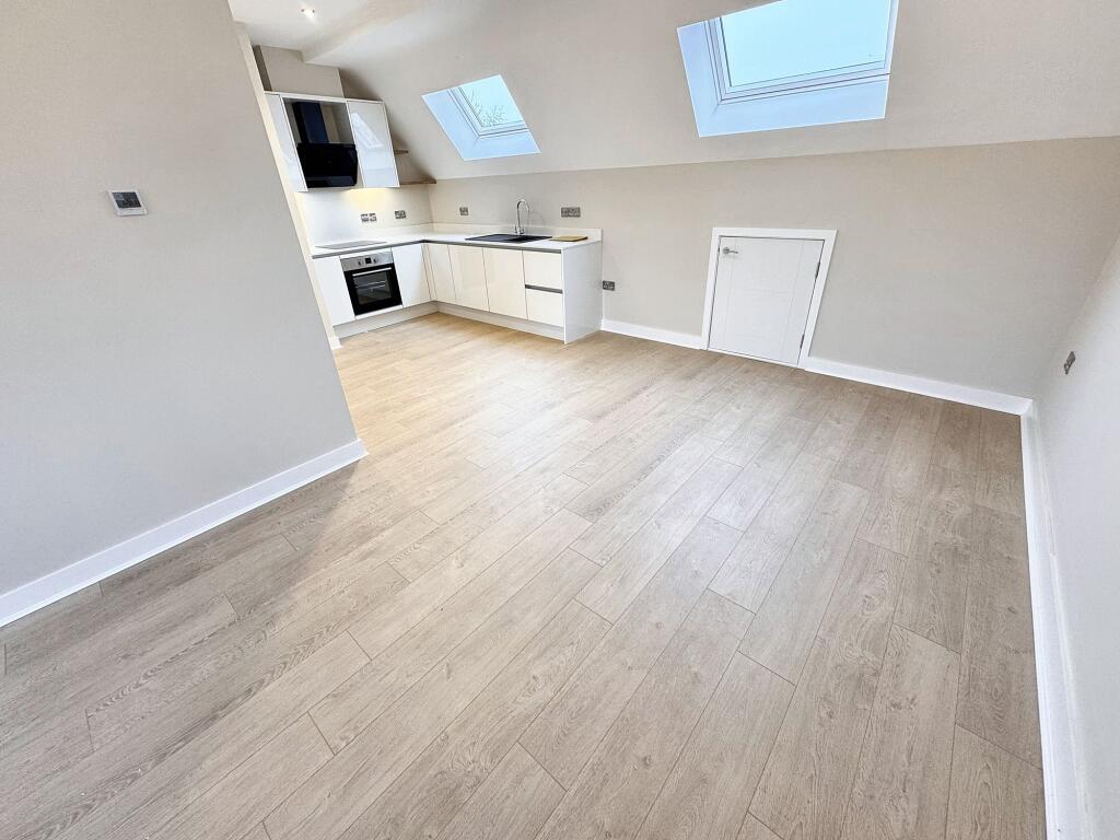 Additional image 7 of Apartment 15, Whittle House, 19 Warwick Street