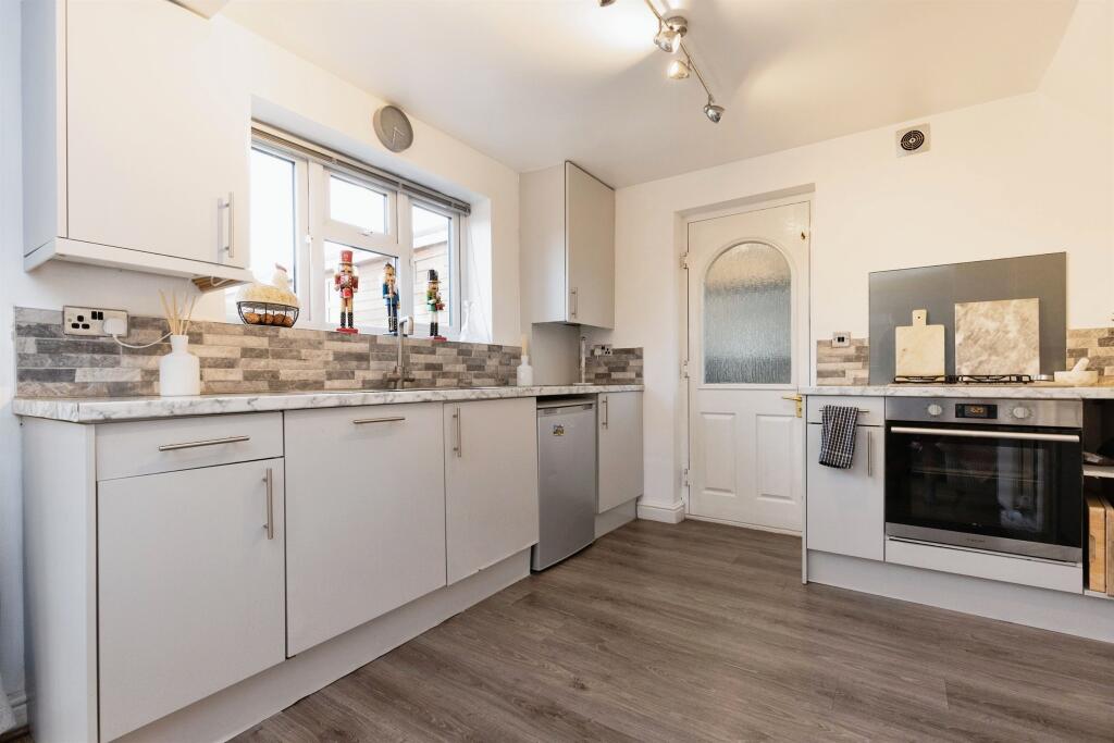 Additional image 6 of Stockton Road, Long Itchington, Southam