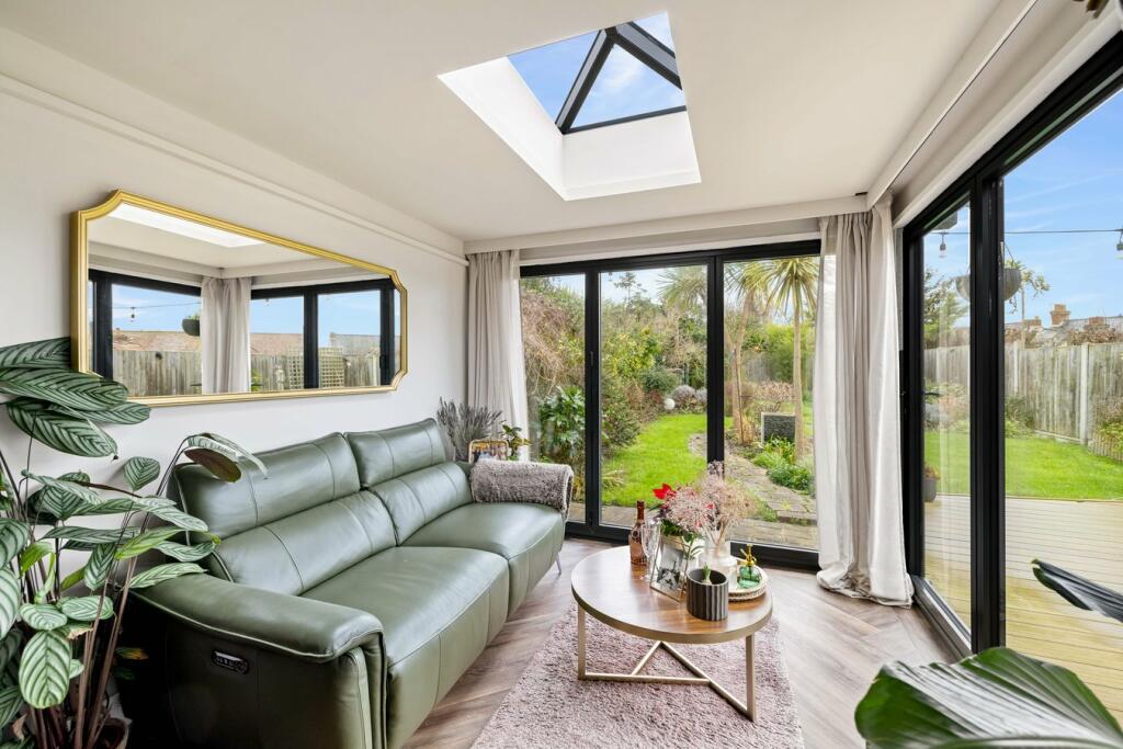 Additional image 8 of Wear Bay Crescent, Folkestone, CT19