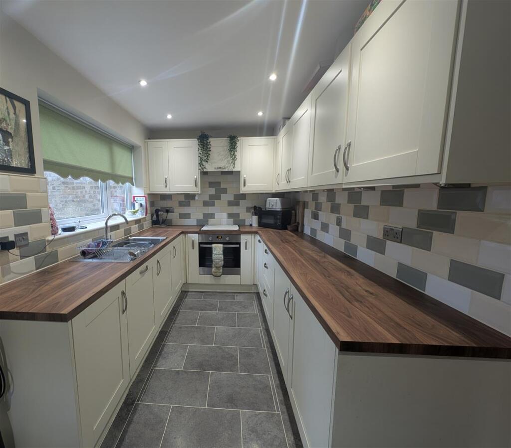 Additional image 7 of Caling Croft, New Ash Green