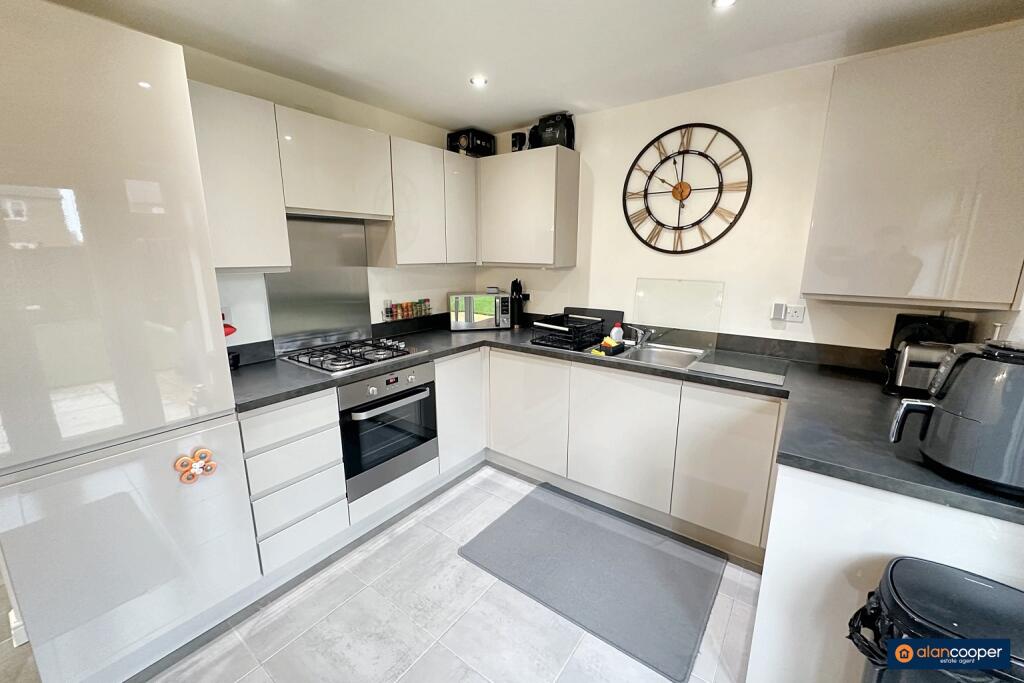 Additional image 5 of Duckpond Lane, Weddington, Nuneaton, CV10 0FH