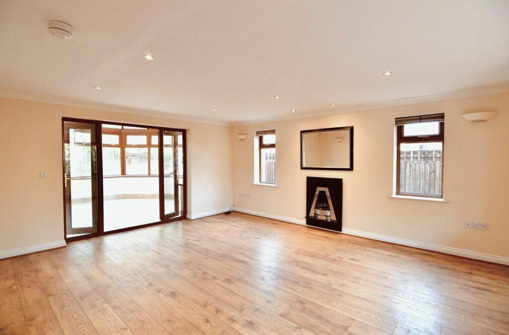 Additional image 11 of Fletchers Drift Lane, Nuneaton