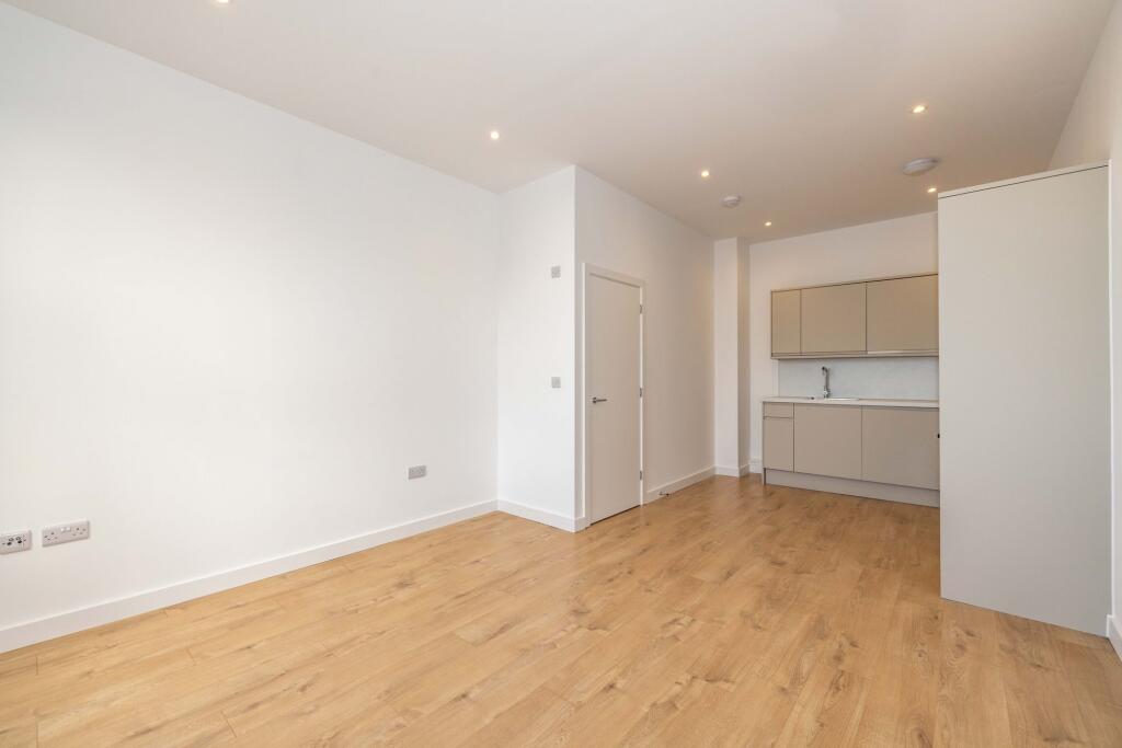 Additional image 7 of Wraik Hill, Whitstable, CT5